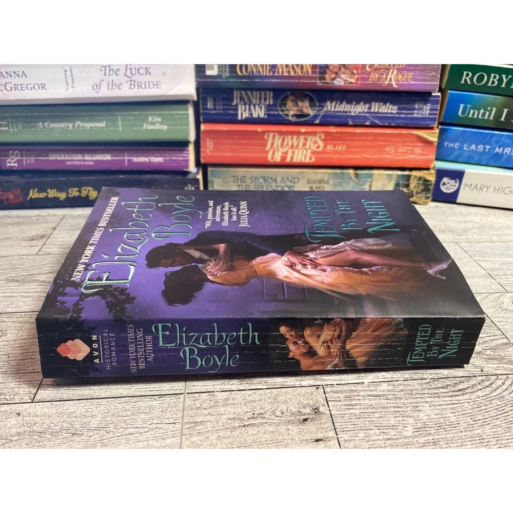 Elizabeth Boyle Tempted By The Night Historical Romance Paperback Book 2008‎ 1st